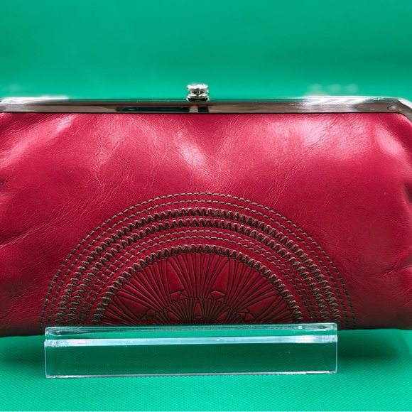 HOBO Cherry Red Clutch - Picture 3 of 9